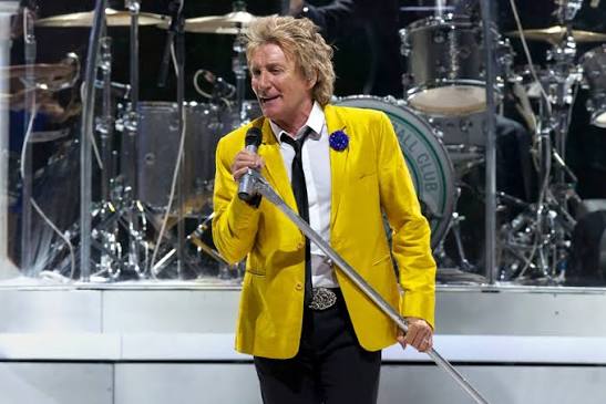 Rod Stewart playing live